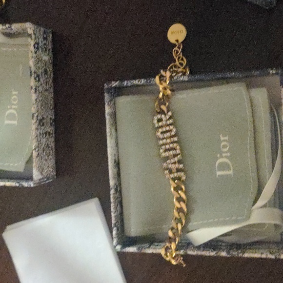 JADIOR NECKLACE CRYSTALS DIOR - Picture 3 of 5